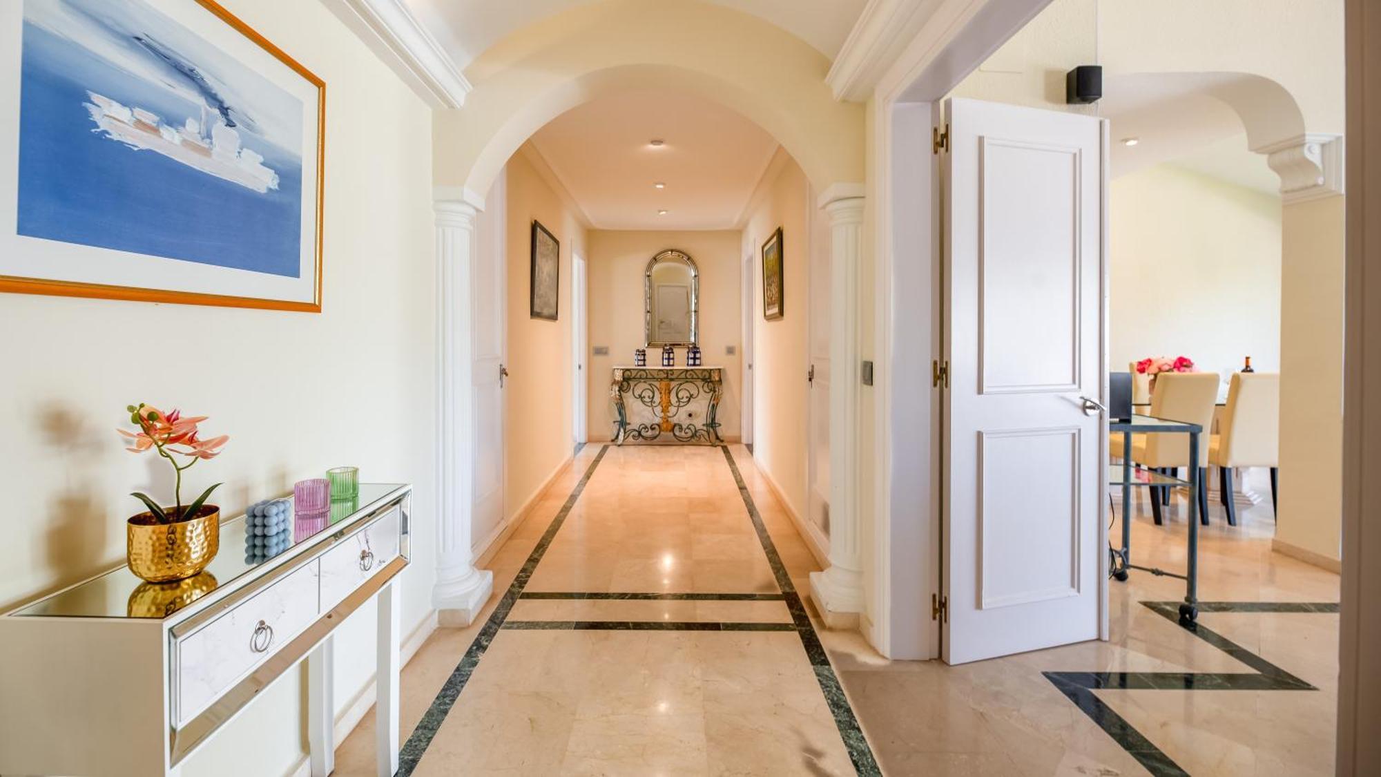 Penthouse Boutique Suite Marbella Exterior photo